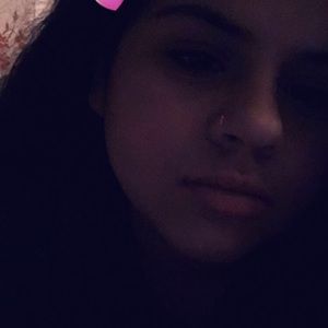 Meet your Posher, Gabriela